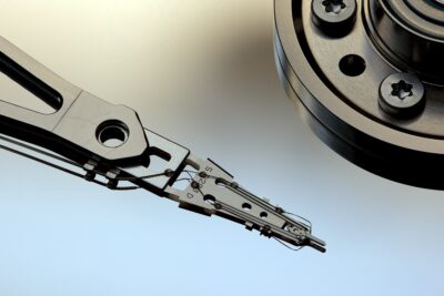 Data Recovery from Damaged Disk data recovery from damaged heads